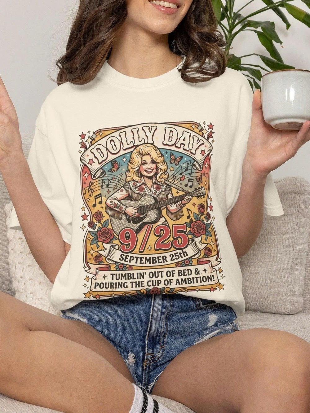 Dolly Day Graphic Tee - Cream